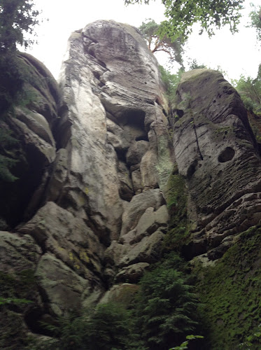 Opinii despre Zámecká restaurace Hrubá Skála în Hrubá Skála - Gastronomie a pohostinství