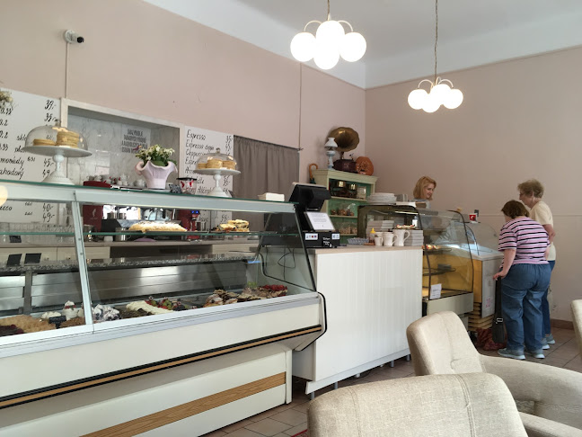 134, Bělohorská 724, 169 00 Praha