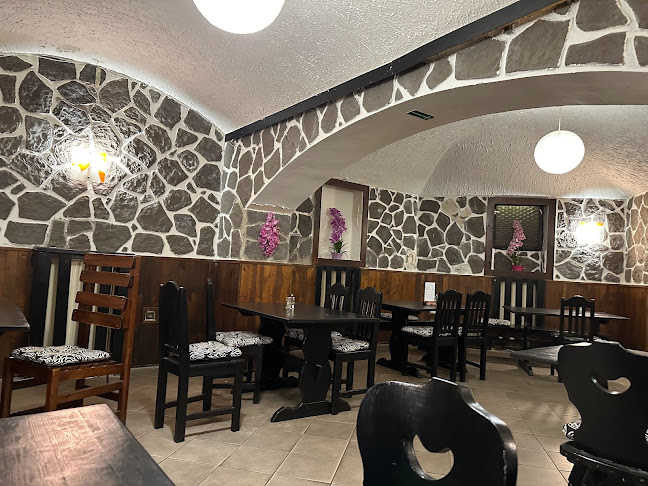 Opinii despre Green Tea Restaurant în Praha - Gastronomie a pohostinství