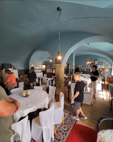 Comentarii opinii despre Zámecká kavárna & Kamenný Sál