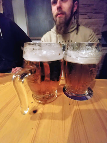 Naftař music club/pivnice - Praha