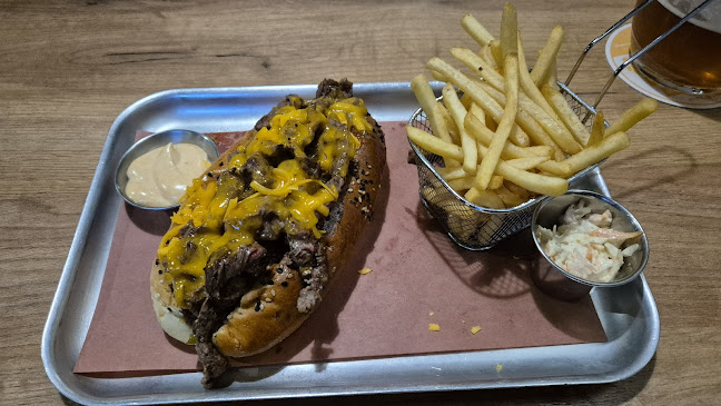 PARODIE - pivní restaurant - Brno