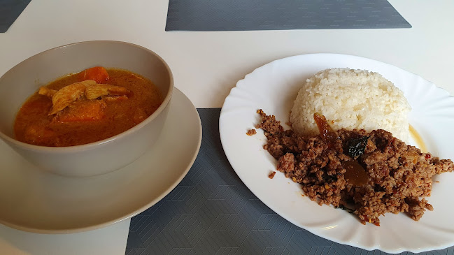 PureThai - Nae's Takeaway