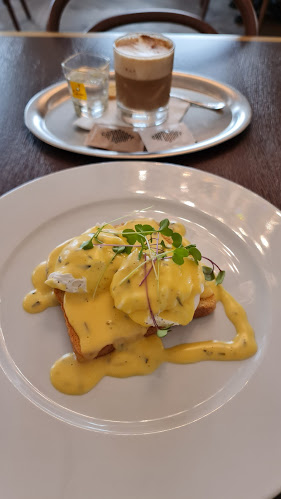 Comentarii opinii despre Café Graff