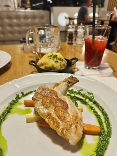 Opinii despre Restaurace Mincovna în Josefov - Gastronomie a pohostinství