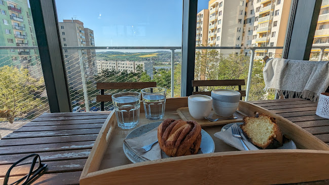 Comentarii opinii despre Coffee Trail Garden