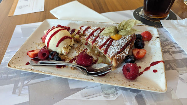 Pils'n'Grill Bar & Restaurant - Gastronomie a pohostinství