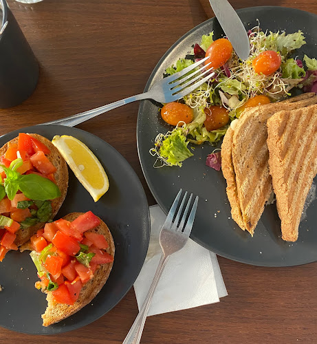 48, Nuselská 209, Nusle, 140 00 Praha 4