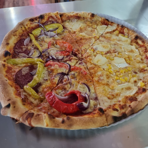 PIZZA A GRILL KOOKABURRA - Gastronomie a pohostinství