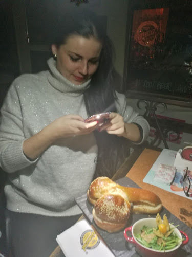 Comentarii opinii despre Bejzment