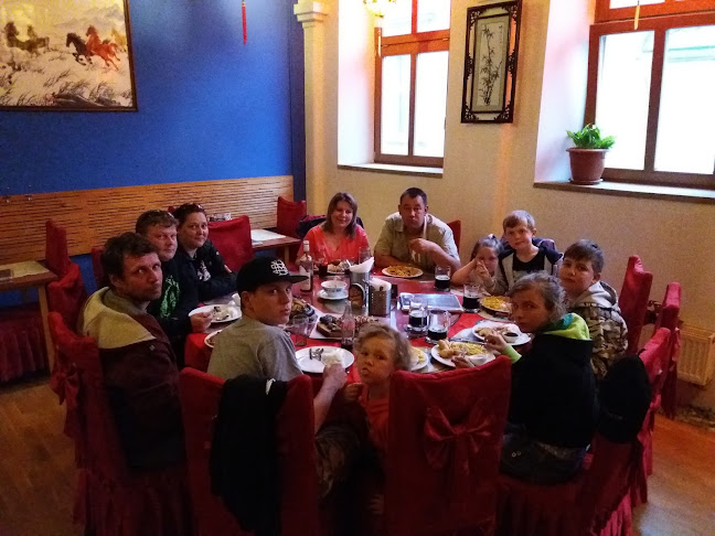 Opinii despre Čínská Restaurace Yi Pin Xiang în Chrudim - Gastronomie a pohostinství