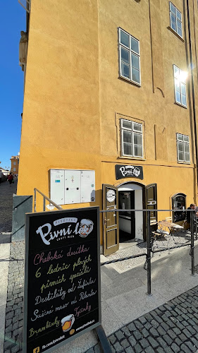 nám. Krále Jiřího z Poděbrad 30, 350 02 Cheb 2