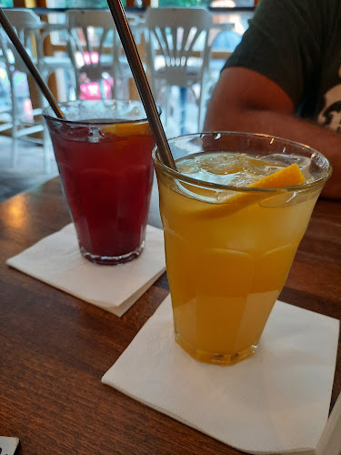 Opinii despre Café Všehochuť în Jičín - Gastronomie a pohostinství