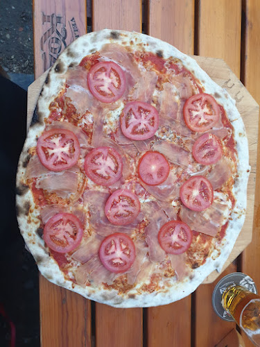 Opinii despre Pizzerie U Kozliků în Pardubice - Gastronomie a pohostinství