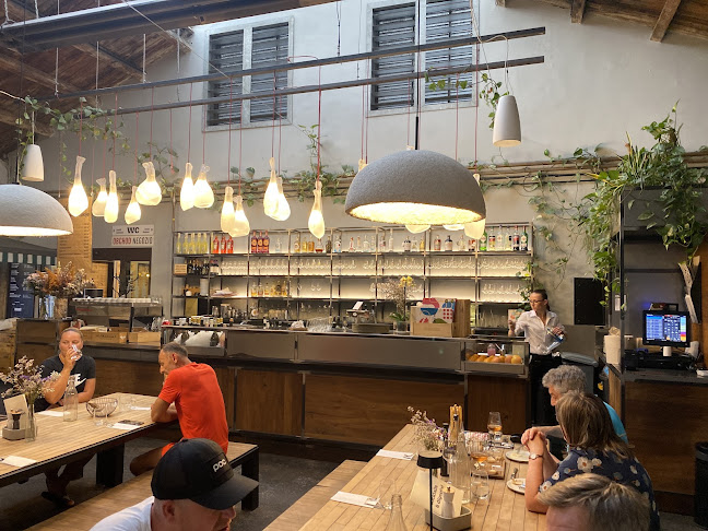 the italians wine food - Praha