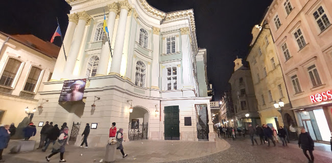 Opinii despre Berjozka în Praha - Gastronomie a pohostinství