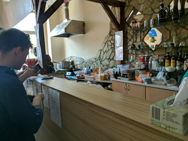 Opinii despre PureThai - Nae's Takeaway în Praha - Gastronomie a pohostinství