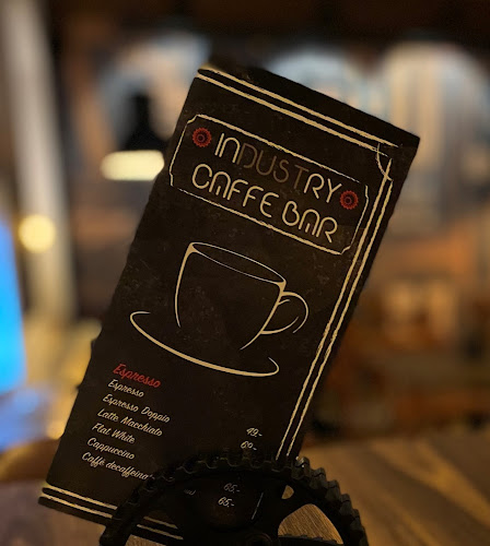 Opinii despre INDUSTRY caffe bar în Dvůr Králové nad Labem - Gastronomie a pohostinství