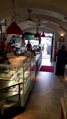 V Caffé - Gastronomie a pohostinství