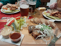 Opinii despre Restaurace a pivnice Na Východě în Horní Litvínov - Gastronomie a pohostinství