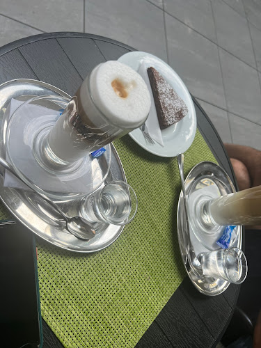 Comentarii opinii despre Pink Emely Cafe