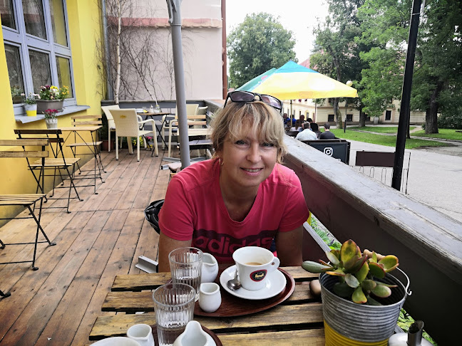 Kavárna u tří koček - Gastronomie a pohostinství