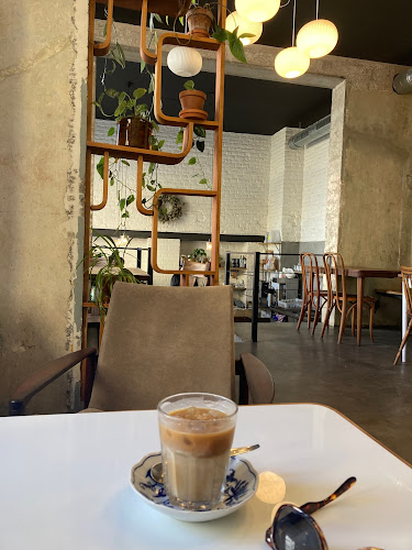 Comentarii opinii despre Cafe Hrnek