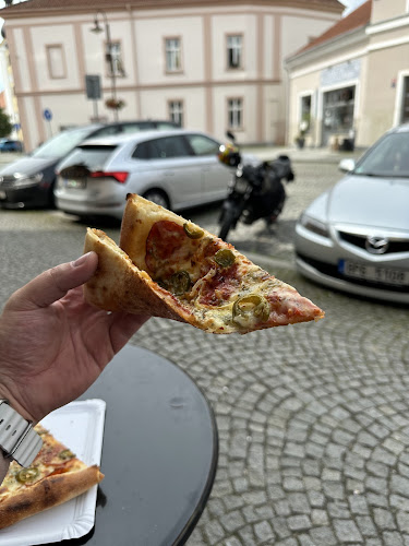 Opinii despre Rud's Pizza în Dobřany - Gastronomie a pohostinství