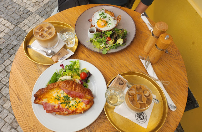 Opinii despre MONDIEU în Malá Strana - Gastronomie a pohostinství