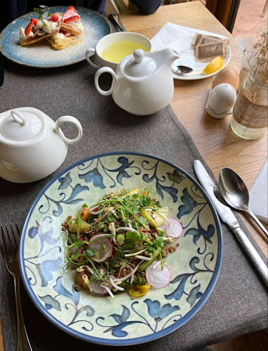 K Horkám 47/56, 102 00 Praha 15-Hostivař