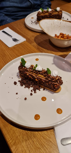 Hlavní tř. 6096/39, 708 00 Ostrava 8