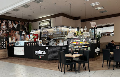 Kavárna Piazza Doro/Plzeň Tesco Rokycanská.