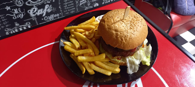 Comentarii opinii despre Hot dog & burger bistro