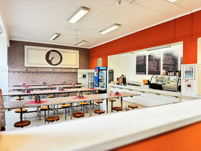 Opinii despre Jídelna u Koně în Plzeň 2-Slovany - Gastronomie a pohostinství