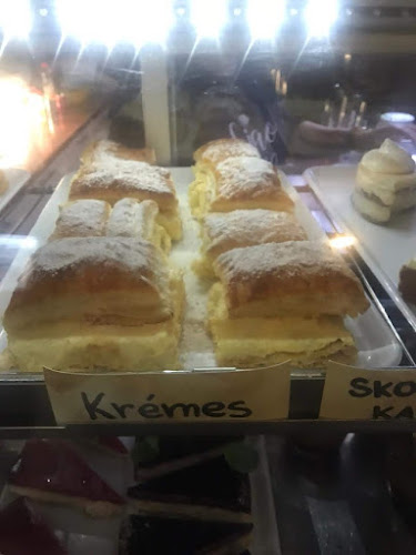 Comentarii opinii despre Kavárna Ostrov - Caffíčko