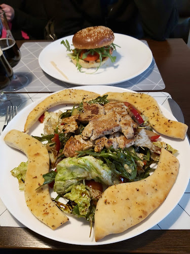 Pizzeria Ponko - Gastronomie a pohostinství