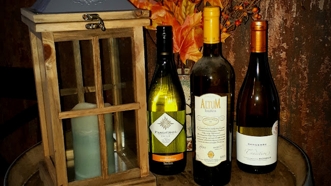 Opinii despre Wine institute - vinotéka a winebar în Praha - Gastronomie a pohostinství