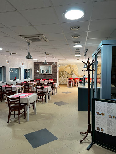 Curry & Tikka Lužiny