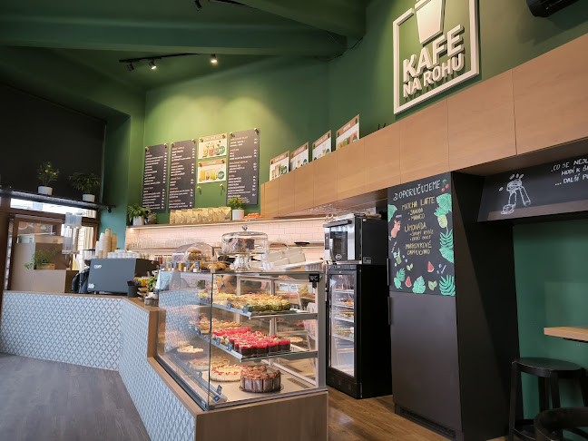 Opinii despre KAFE NA ROHU Olomouc în Olomouc - Gastronomie a pohostinství