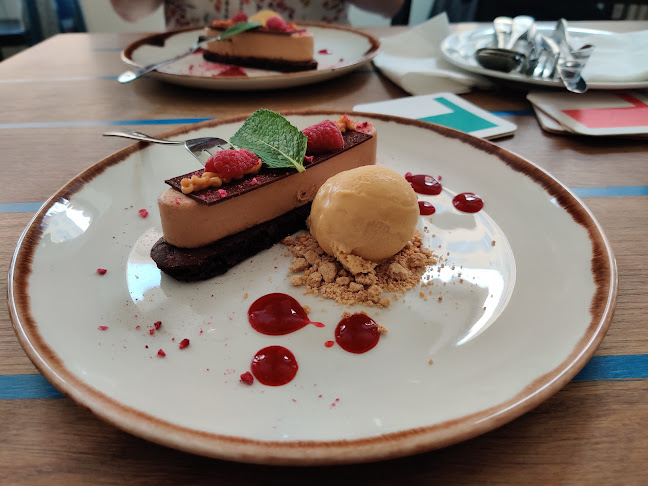 Vinohradský Parlament - Gastronomie a pohostinství