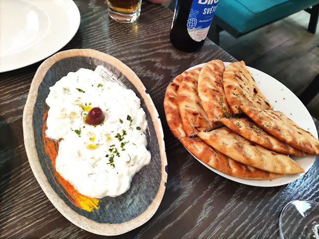 Opinii despre Taverna Olympos în Praha - Gastronomie a pohostinství