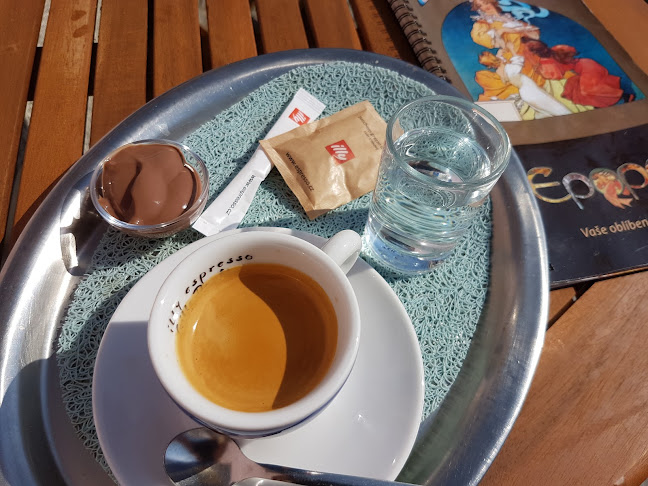 nádvoří hotelu Černý lev, Palackého nám. 25, 664 91 Ivančice