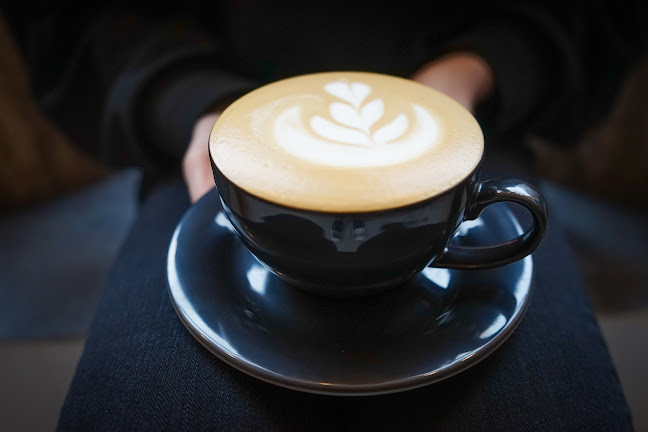 Opinii despre Coffee Trail Garden în Brno - Gastronomie a pohostinství