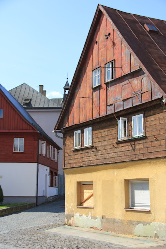 Lahůdky-Jídelna - Gastronomie a pohostinství