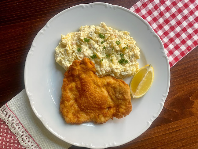 Pplk. Sochora 983, 170 00 Praha 7-Holešovice