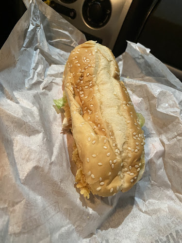 KFC Strakonická DT - Gastronomie a pohostinství