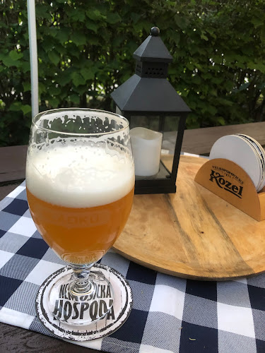 Staré nám. 1, 530 03 Pardubice IV-Nemošice