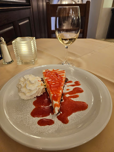 Opinii despre Restaurace U Labutí în Praha - Gastronomie a pohostinství