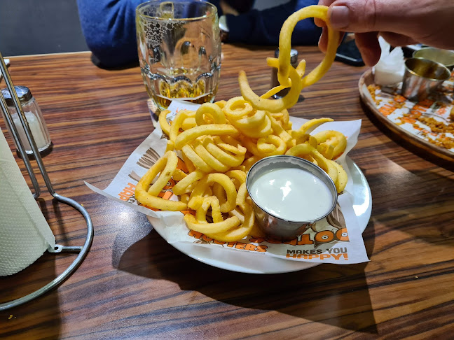 Restaurace HOOTERS Havelská - Gastronomie a pohostinství