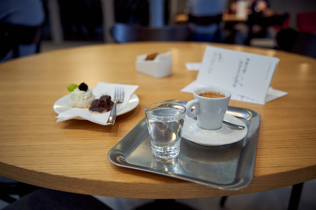 Petrof Café - Gastronomie a pohostinství